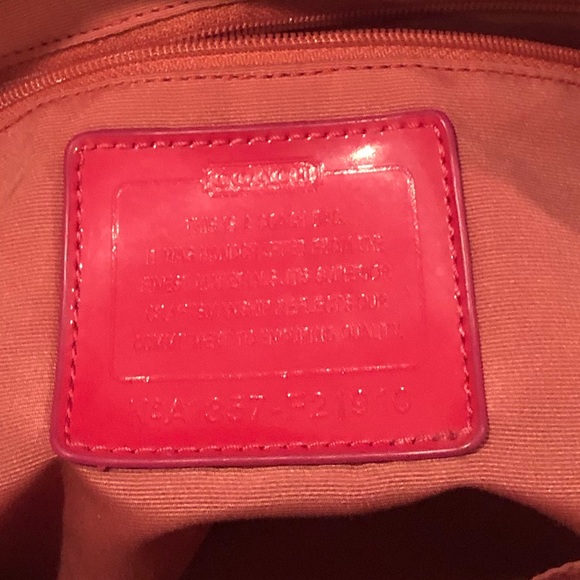 Coach Spring collection!! - Picture 3 of 5